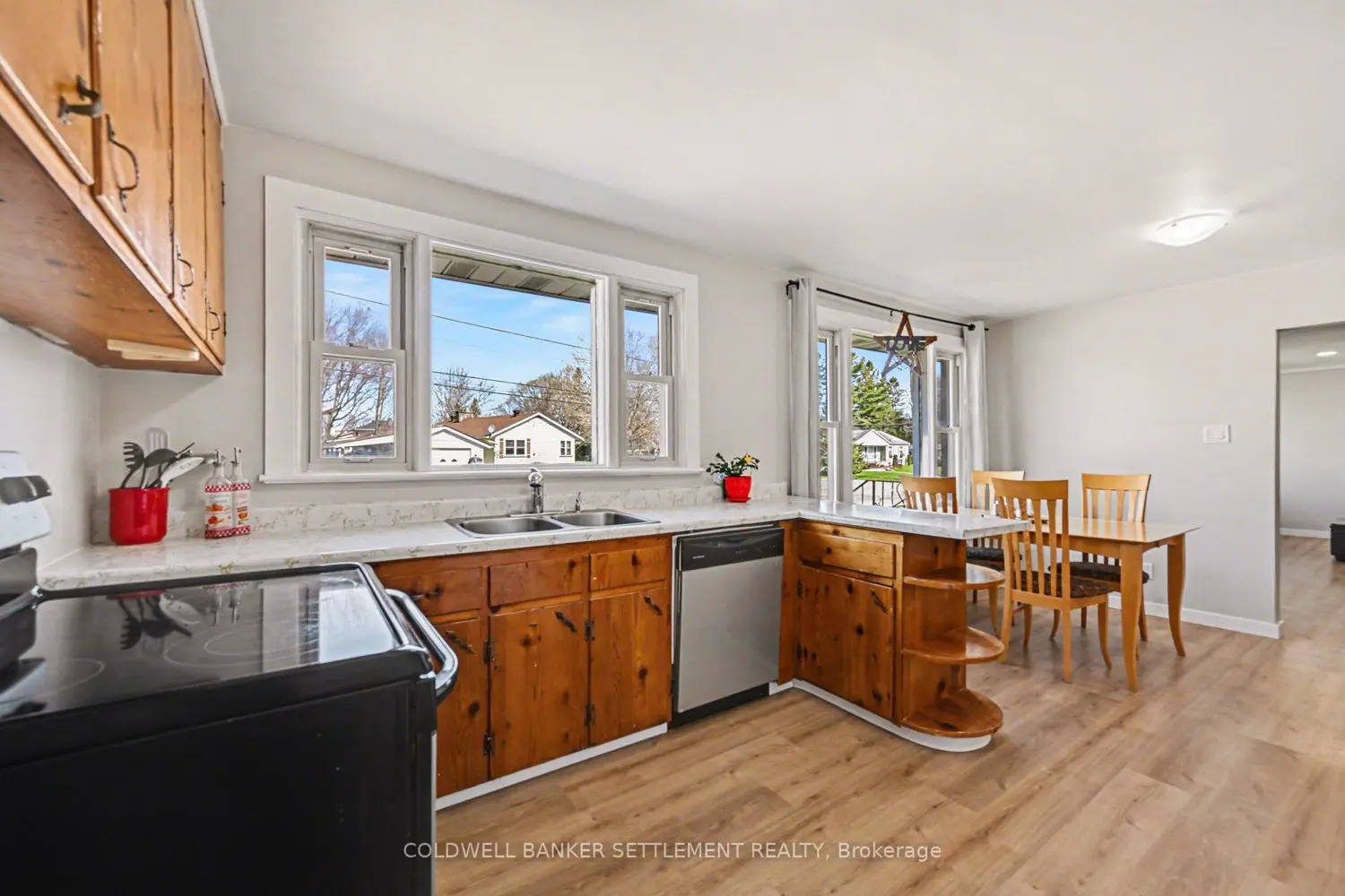 Additional image 5 of 27 Broadview Avenue
