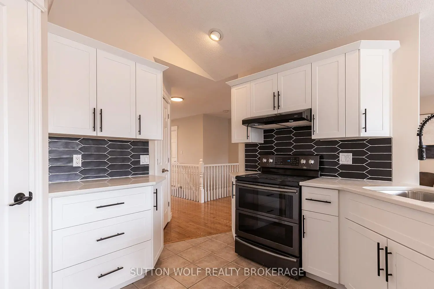 501 Darcy Drive photo 5