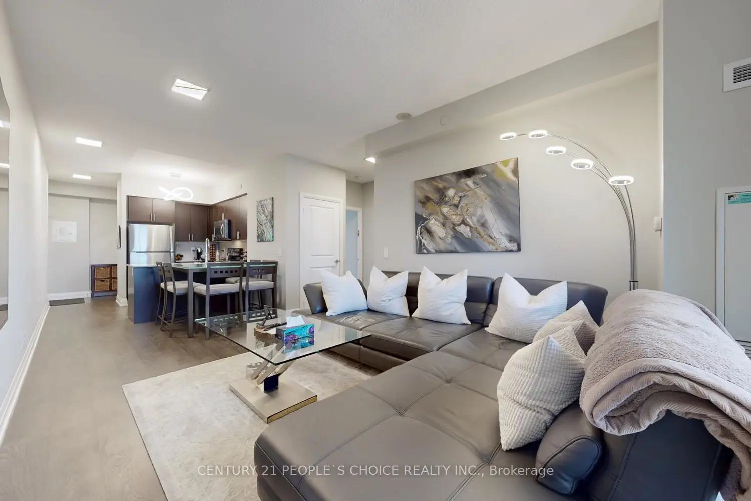 7890 Bathurst Street 1404 photo 5