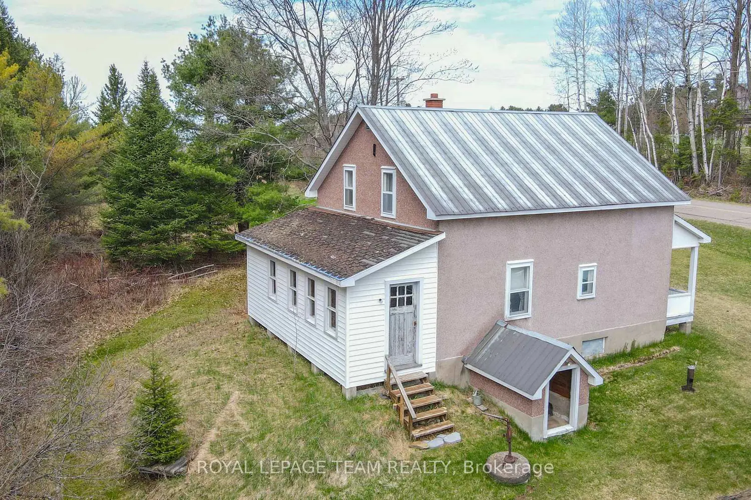 Additional image 13 of 963 Wilno South Road