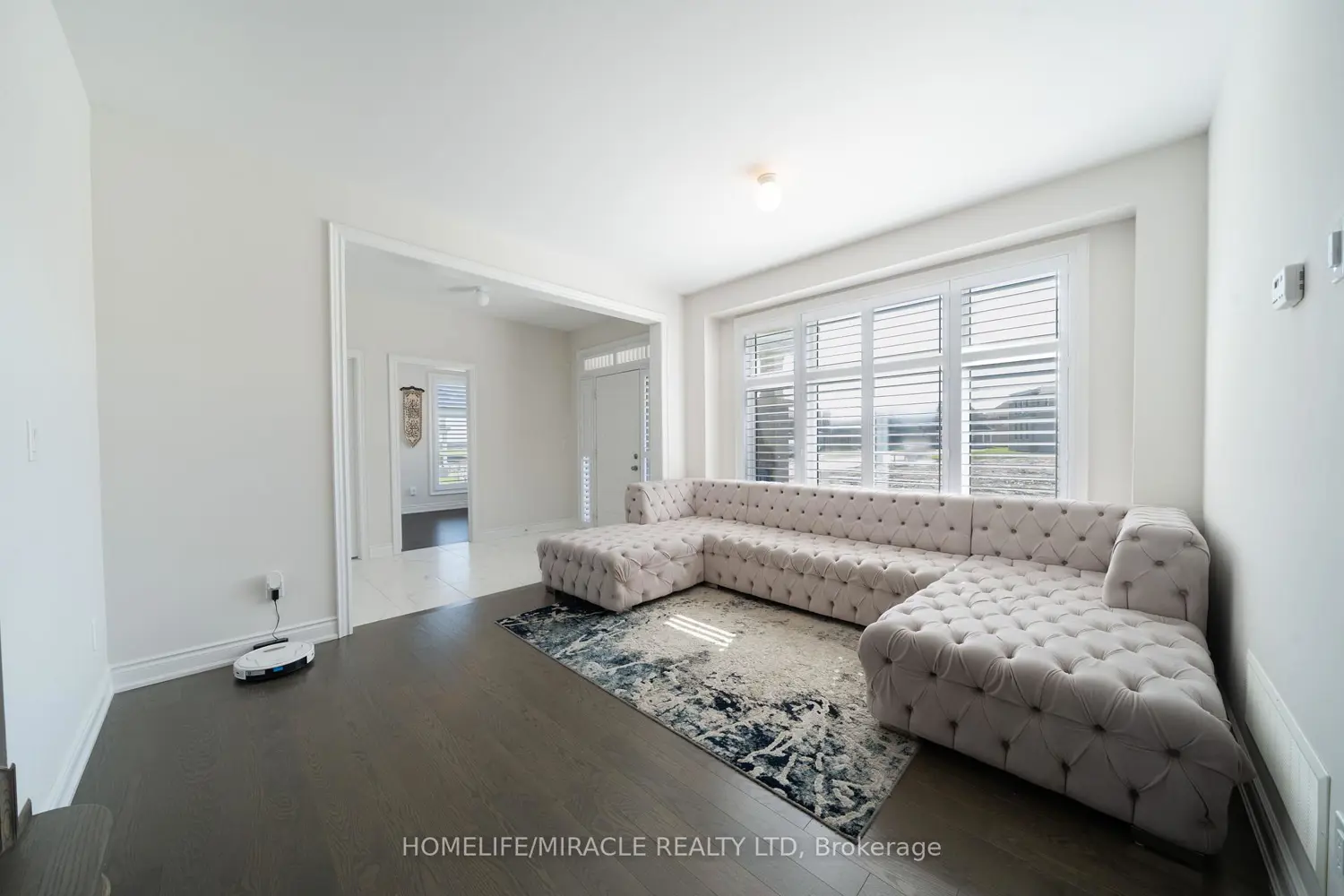 1 Ainslie Hill Crescent photo 5