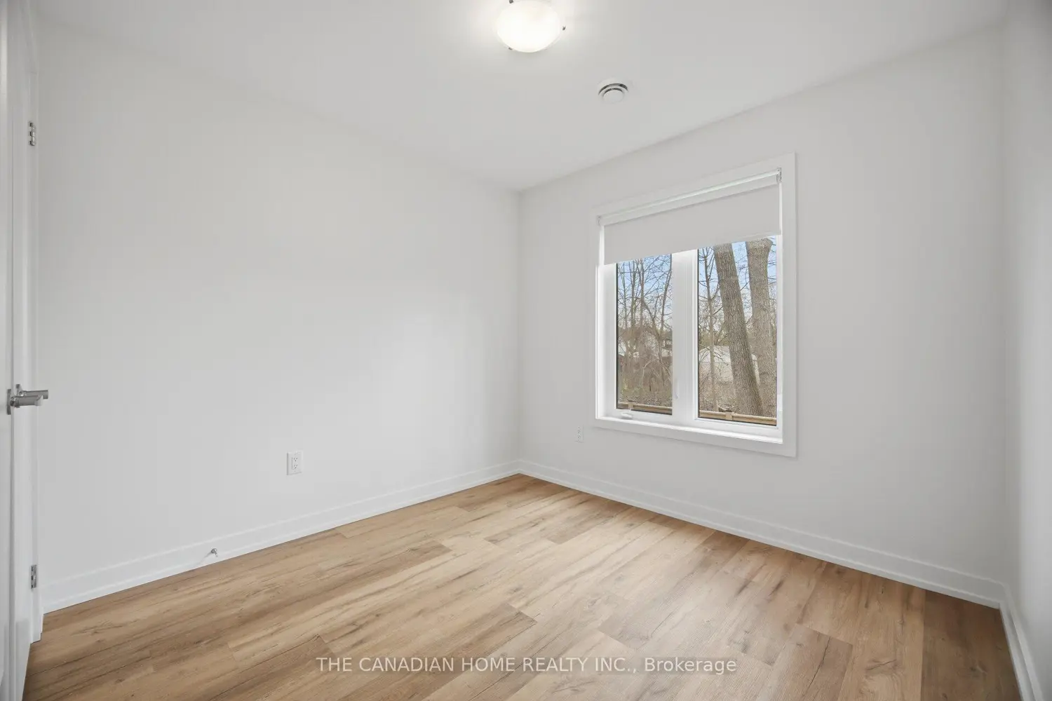 Additional image 12 of 4263 Fourth Avenue 321