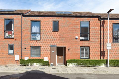 Marine Crescent, Ilford, Essex IG6