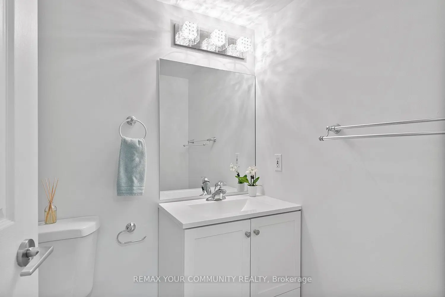 Additional image 10 of 451 Rosewell Avenue 105
