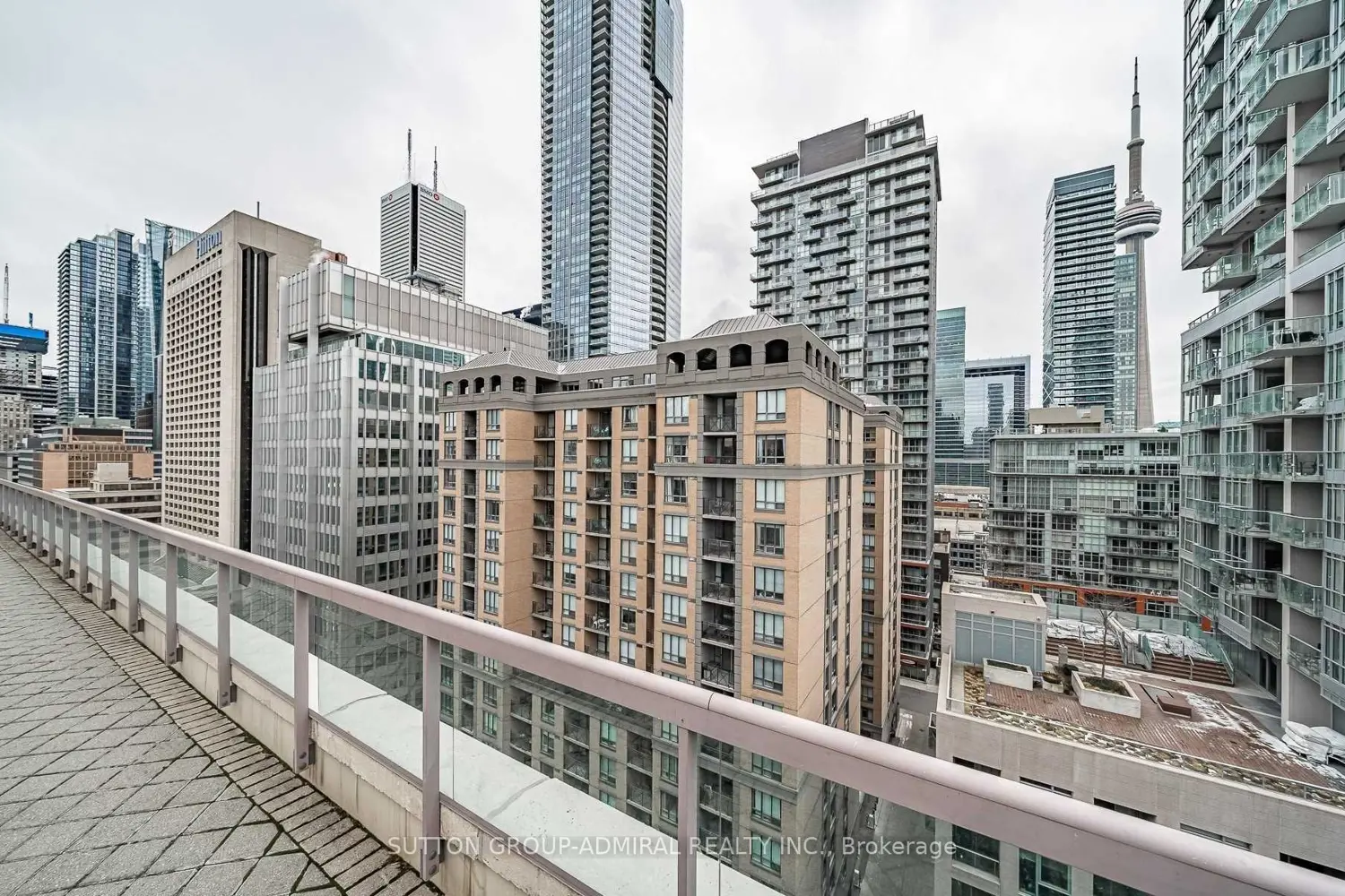 Additional image 12 of 168 Simcoe Street 722