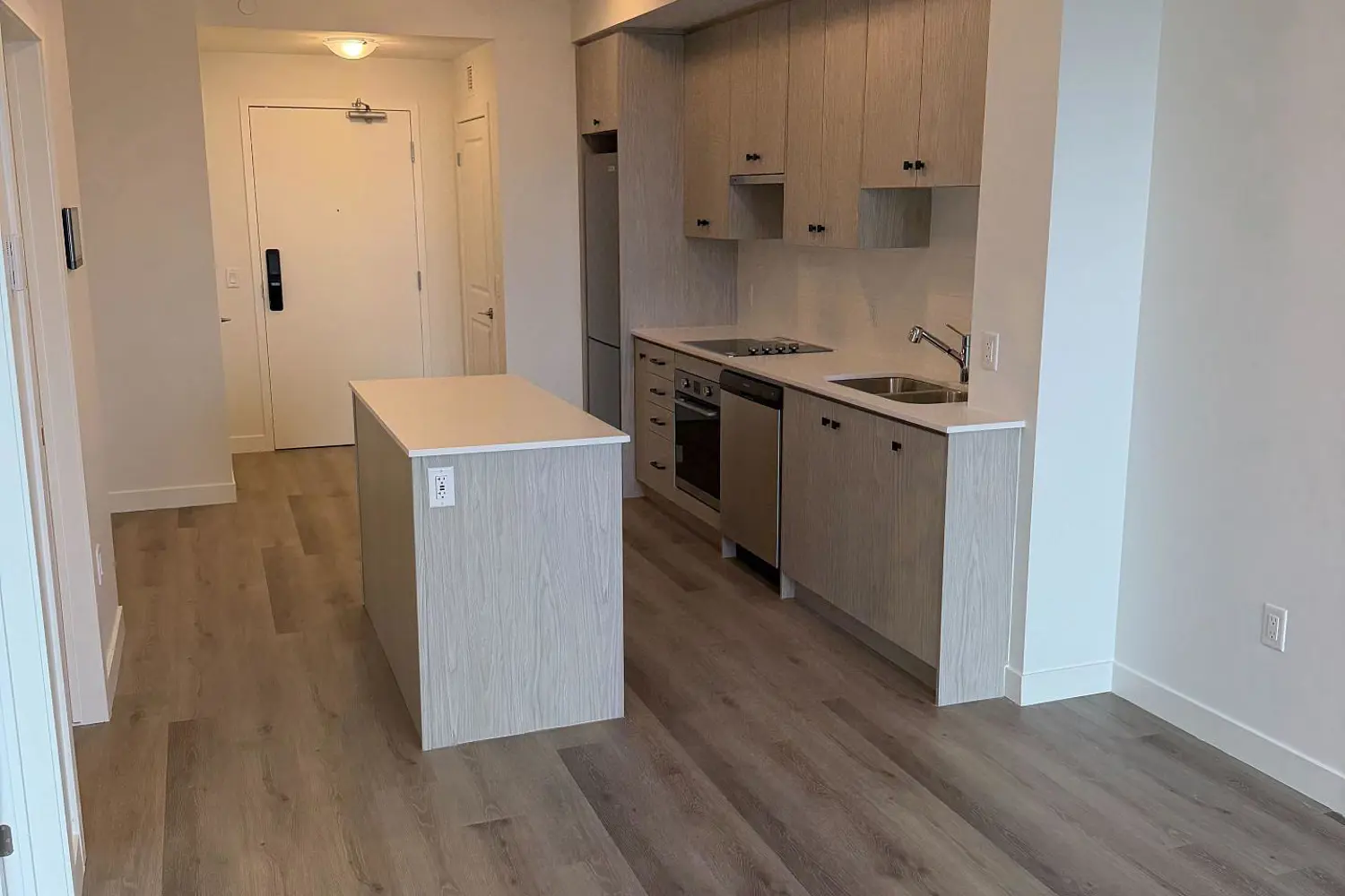 Additional image 8 of 461 Green Road 1018