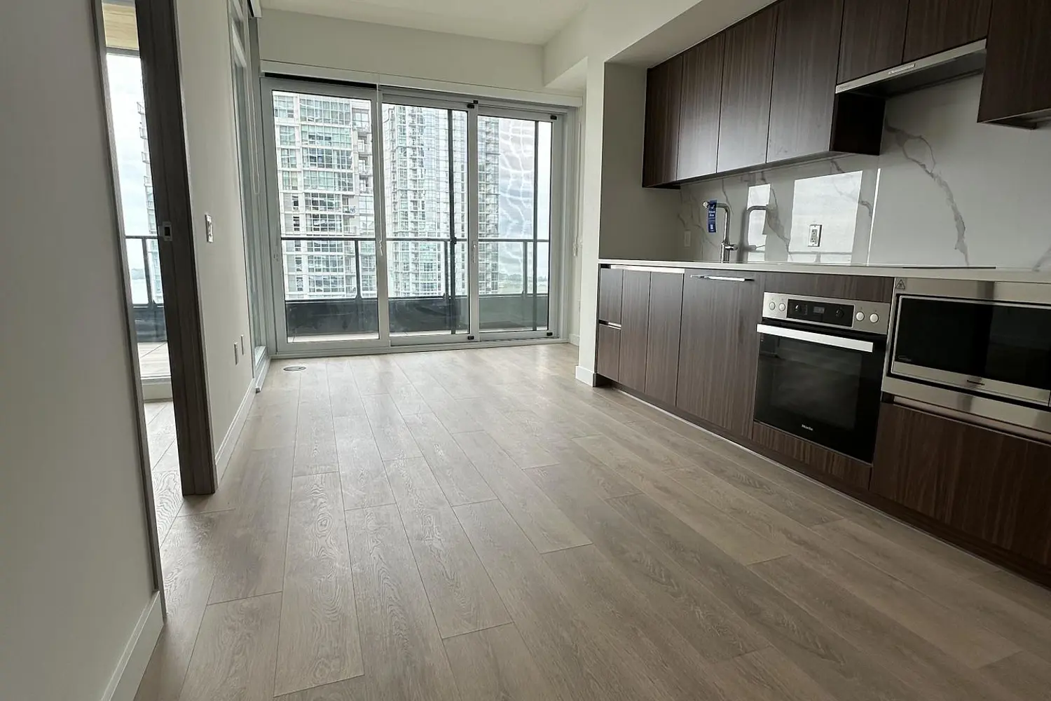 Additional image 8 of 1 Concord Cityplace Way 3509