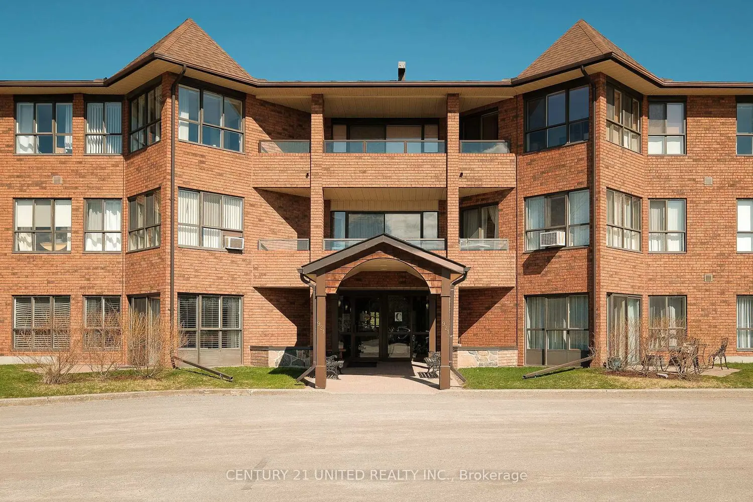 921 Armour Road 218
