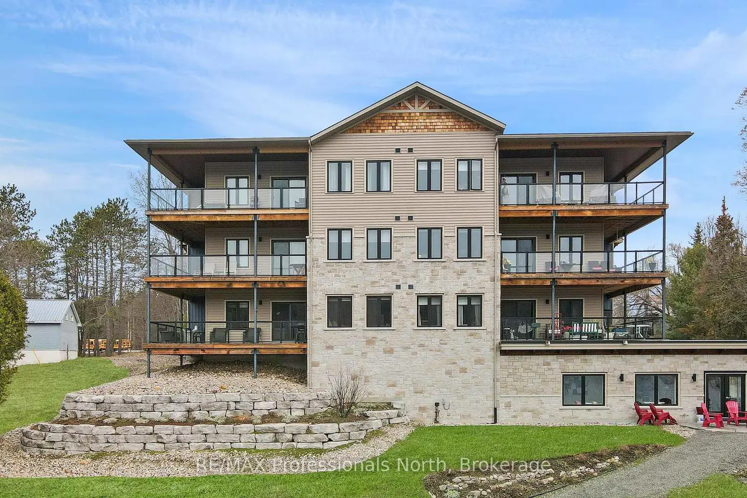 75 Wallings Road 201 photo 2