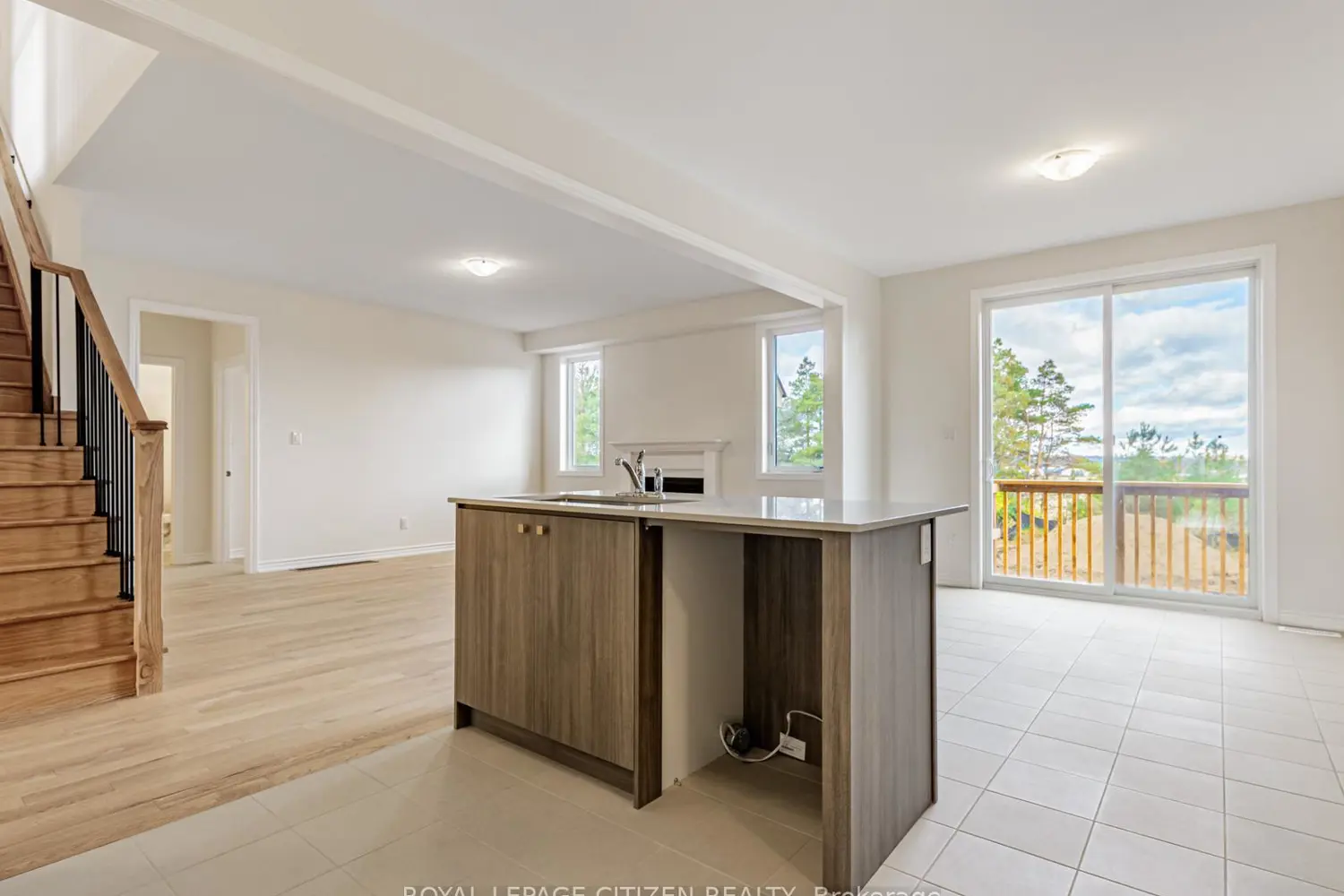 Additional image 3 of 88 Lawrence D. Pridham Avenue