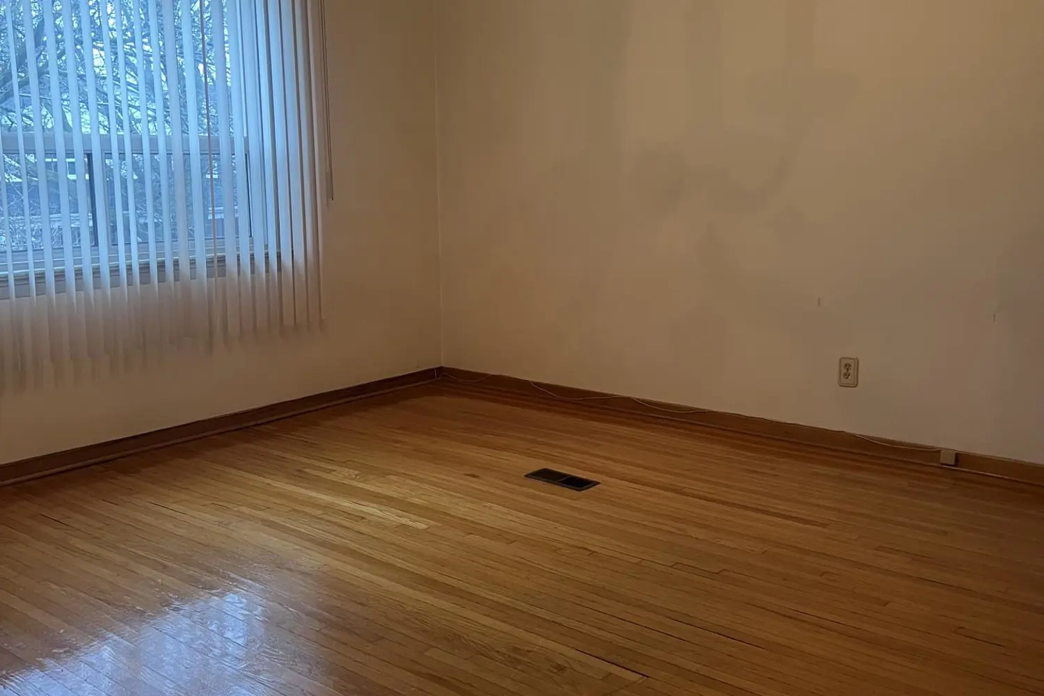 Additional image 9 of 517 Milverton Boulevard