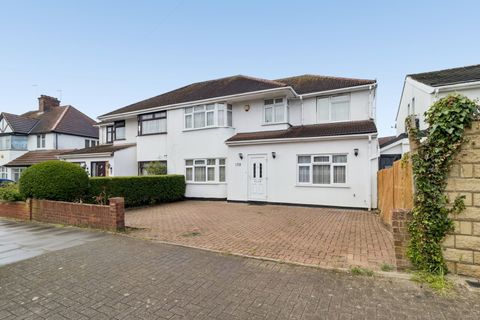 Woodlands, Harrow HA2