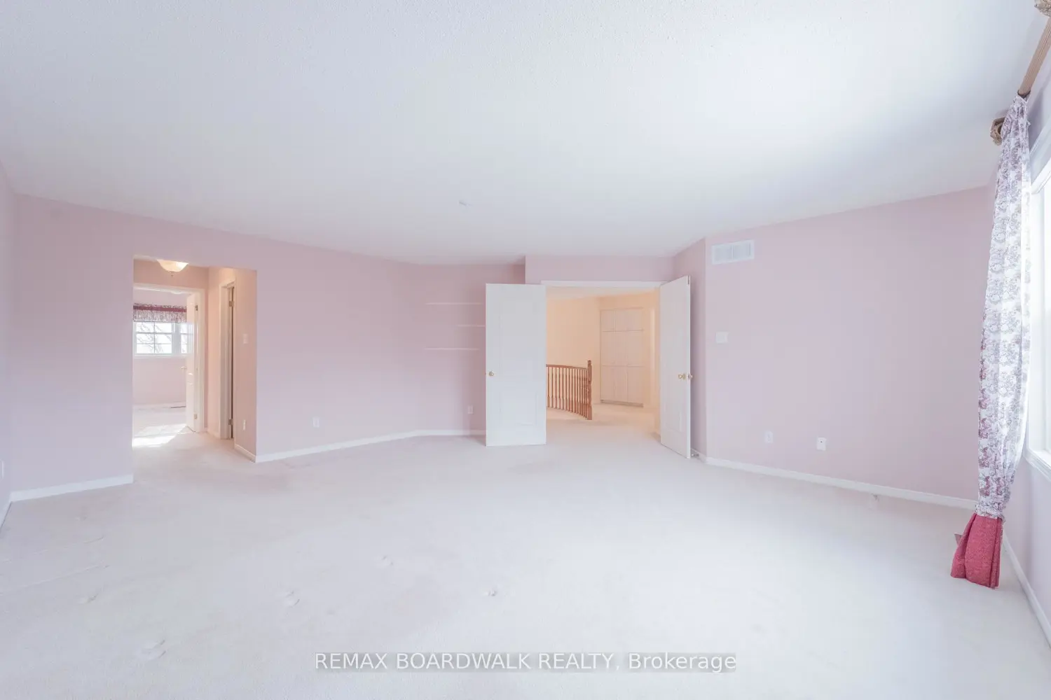 Additional image 13 of 57 Mattawa Crescent