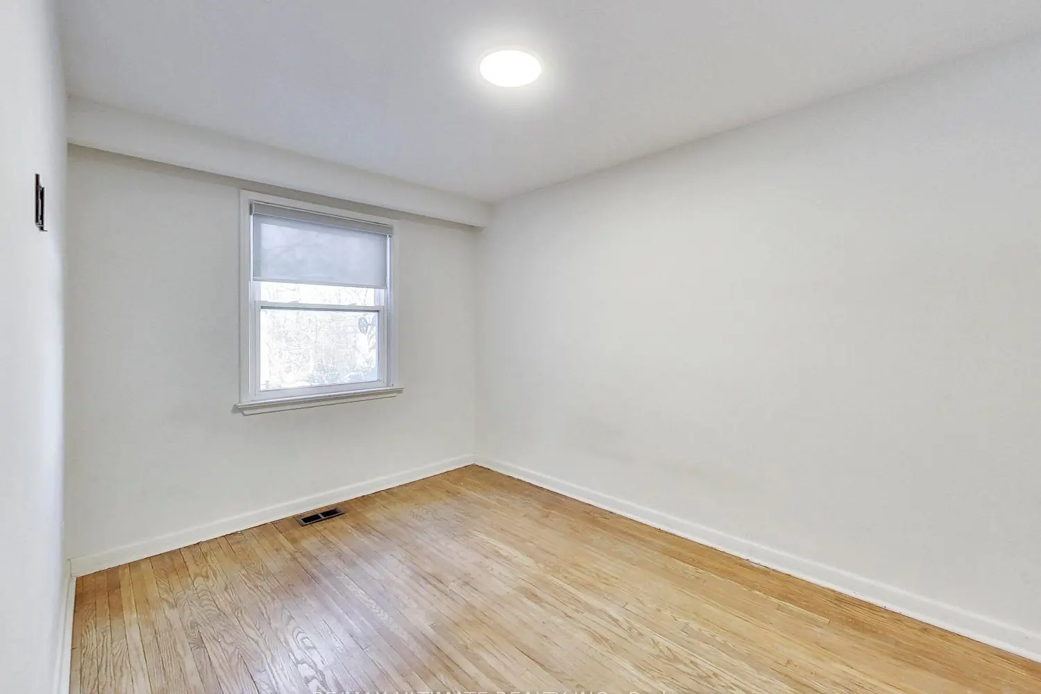Additional image 6 of 120 Edinborough Court