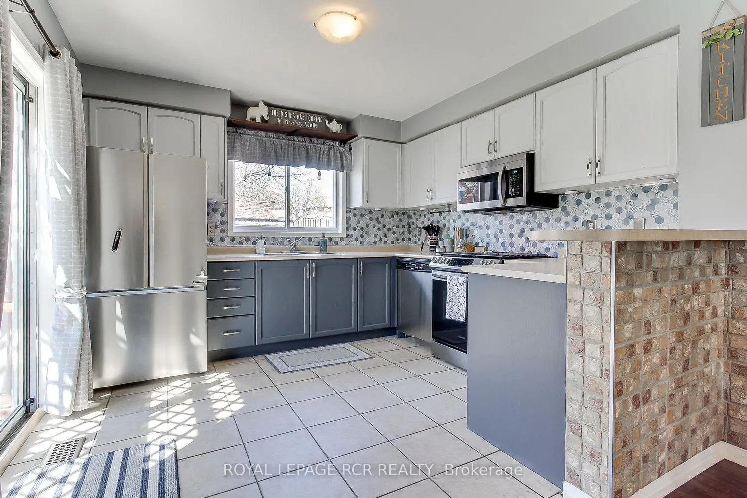 Additional image 8 of 74 Drake Drive