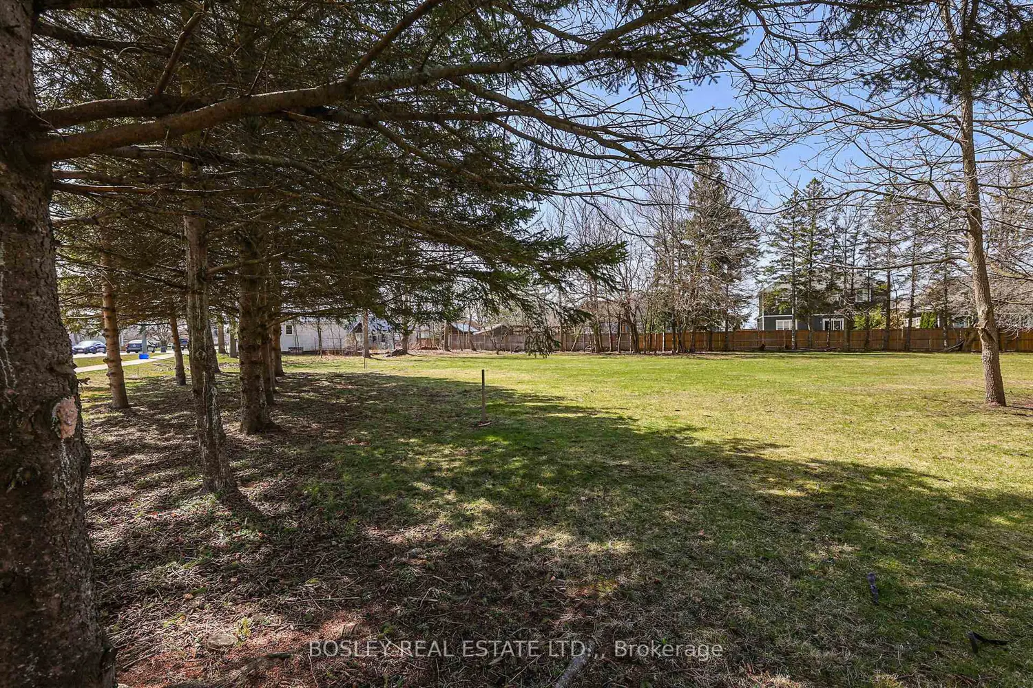 Additional image 20 of 1320 Niagara Stone Road