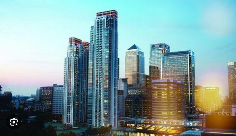 Pan Peninsula East, Pan Peninsula Square, South Quay, Canary Wharf, London E14