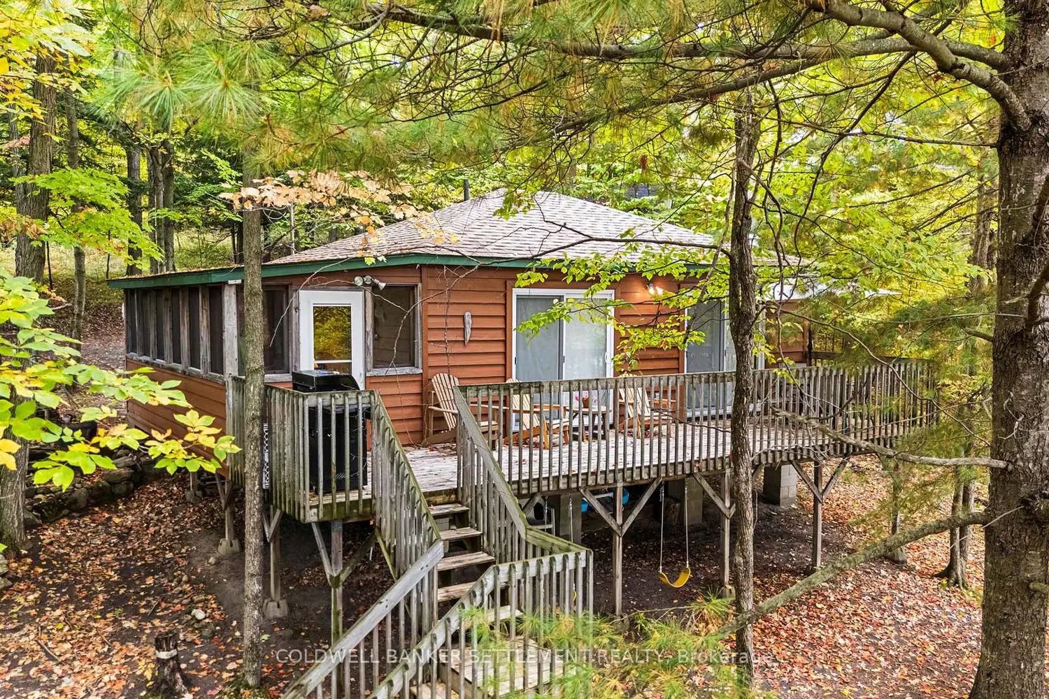 120 Upper Lake Lane