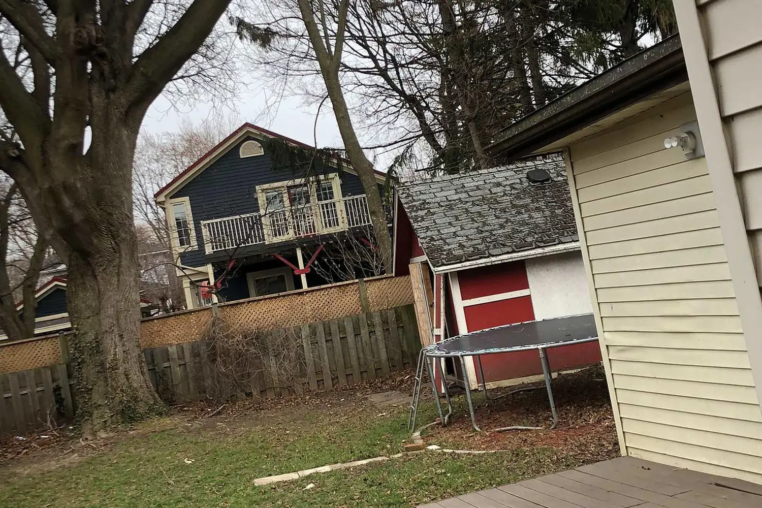 58 Woodland Avenue photo 3