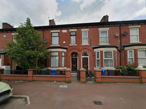 North Road, Manchester M11