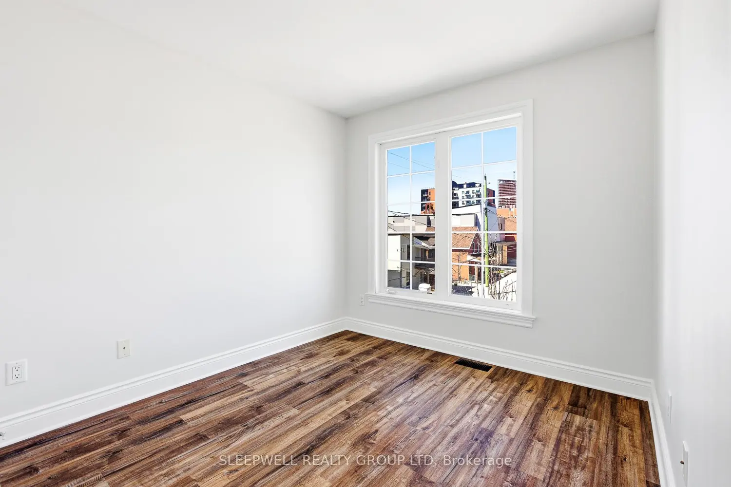 Additional image 16 of 54 Christie Street