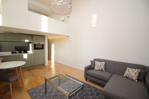 Flat 30, Mcdonald Road, Broughton, Edinburgh EH7