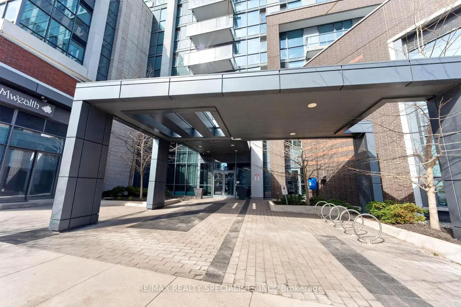 Additional image 2 of 1 Hurontario Street 306