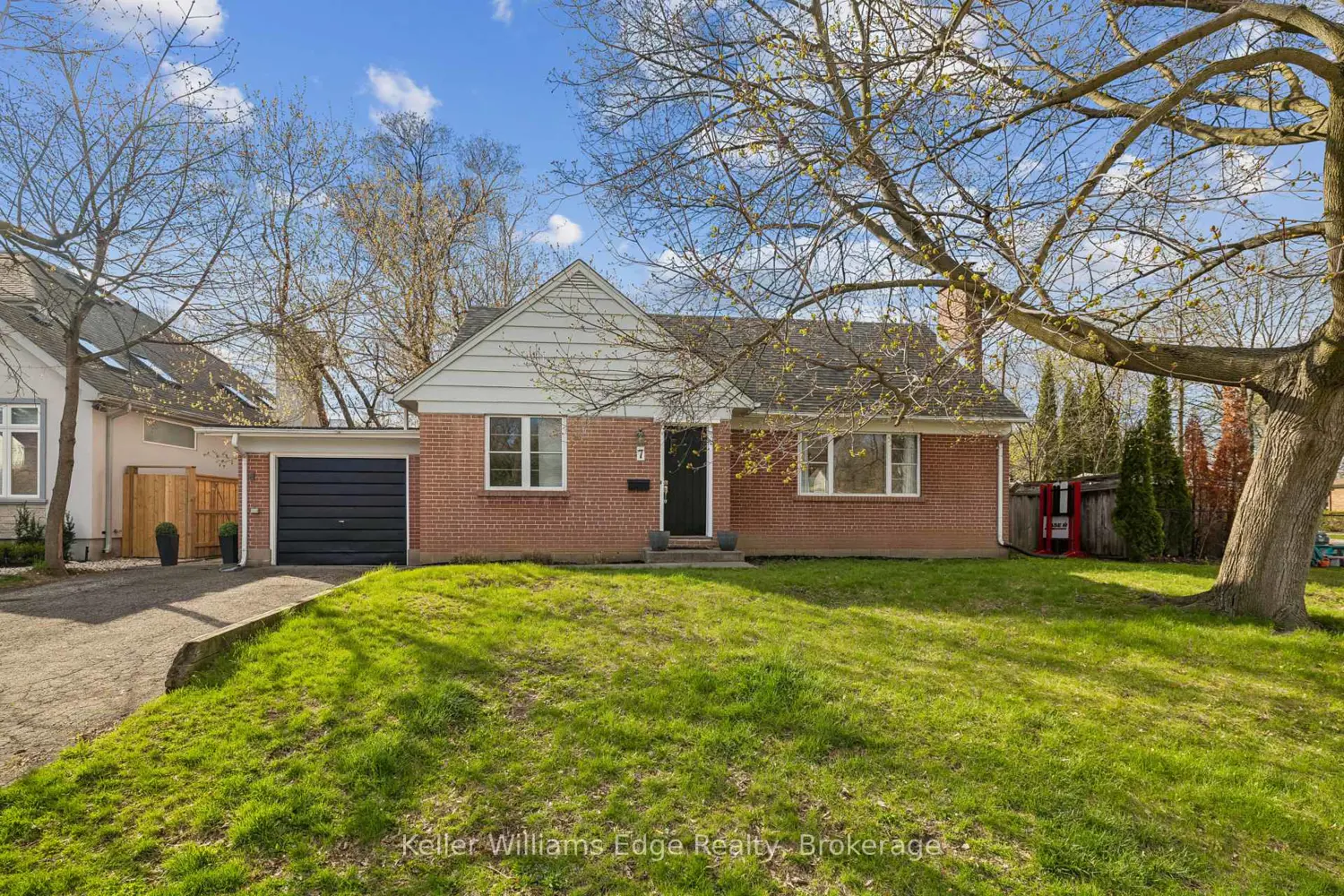 7 Washington Avenue