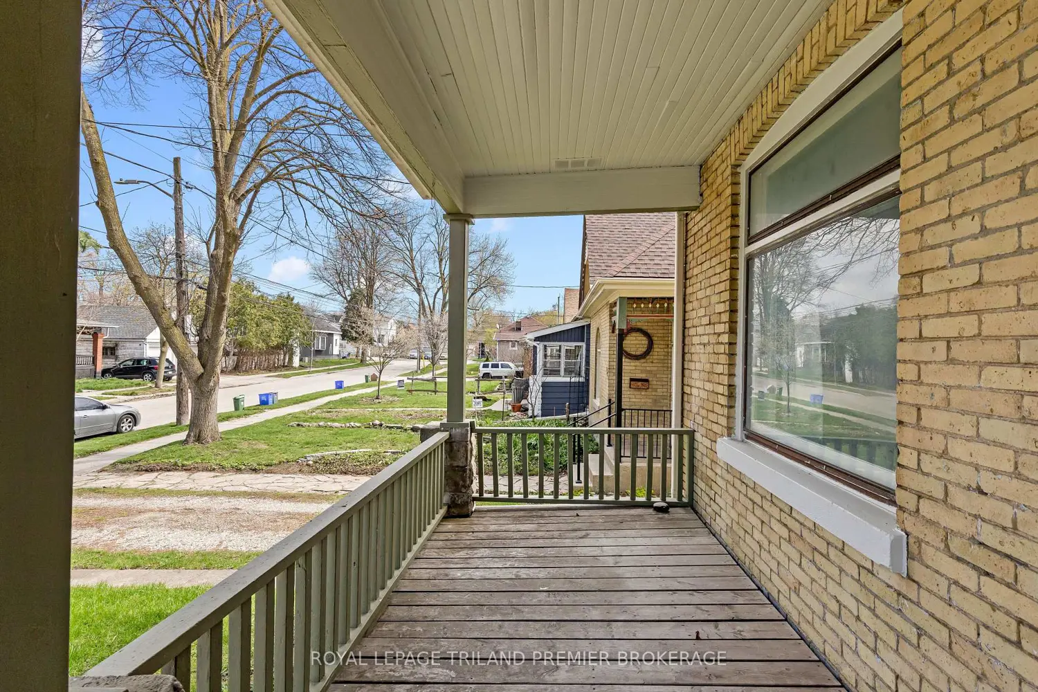 653 Princess Avenue photo 3