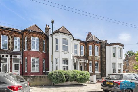 Long Lane, London N3