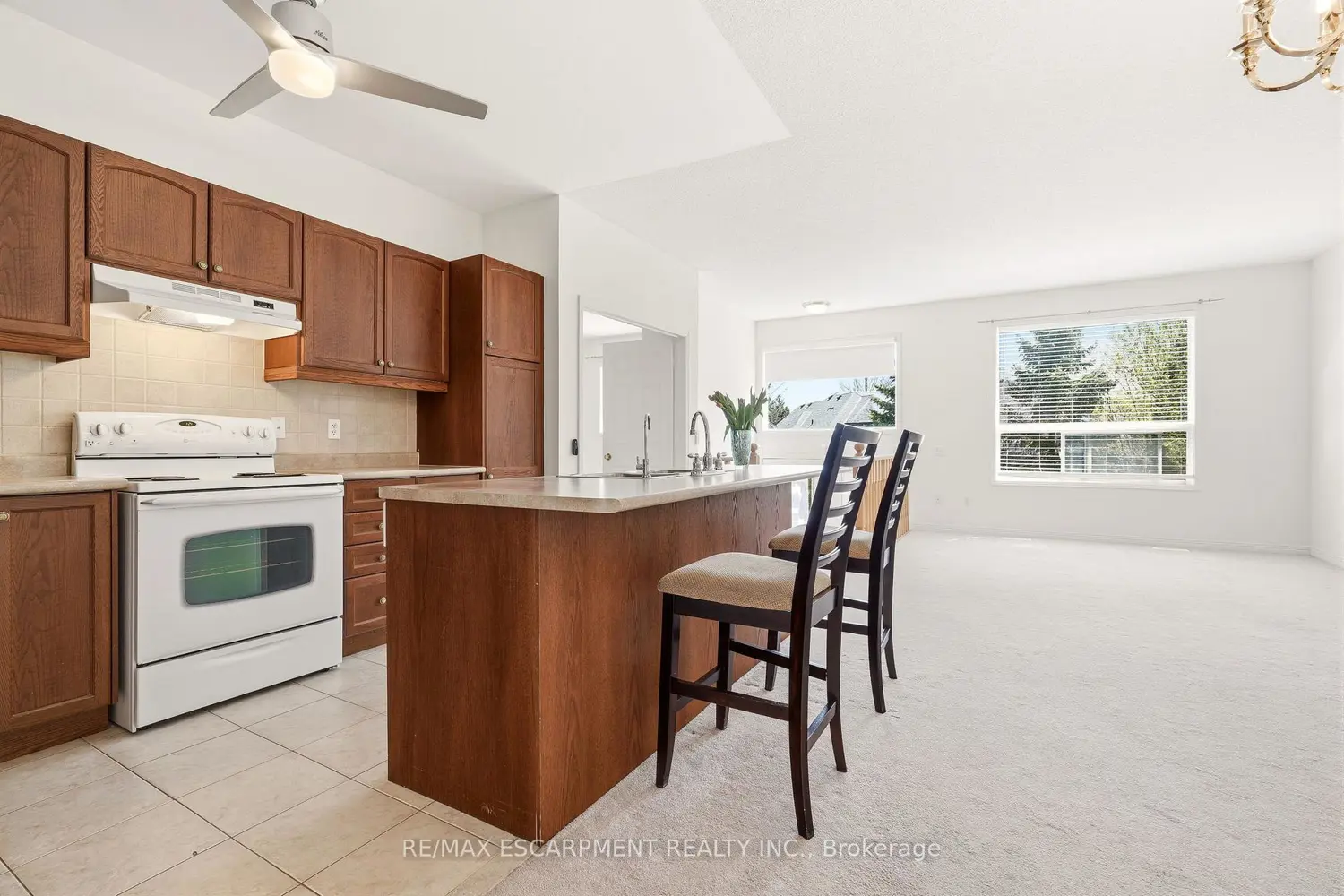 Additional image 7 of 4400 Millcroft Park Drive 40