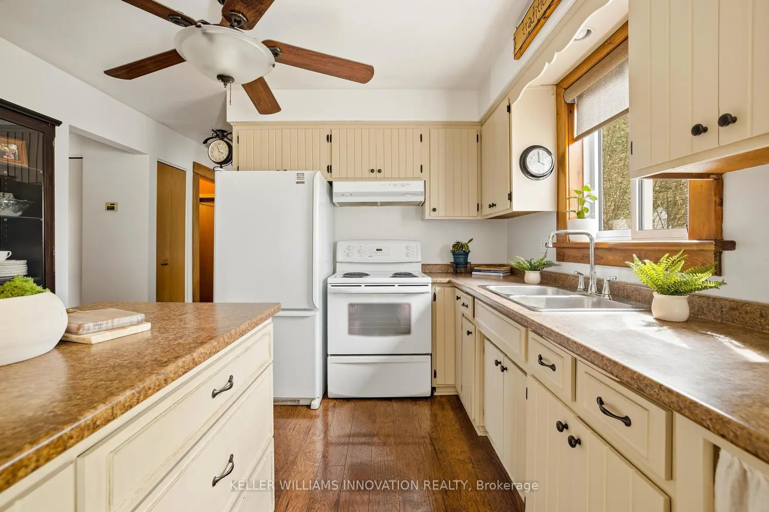 Additional image 8 of 465 Boyne Avenue