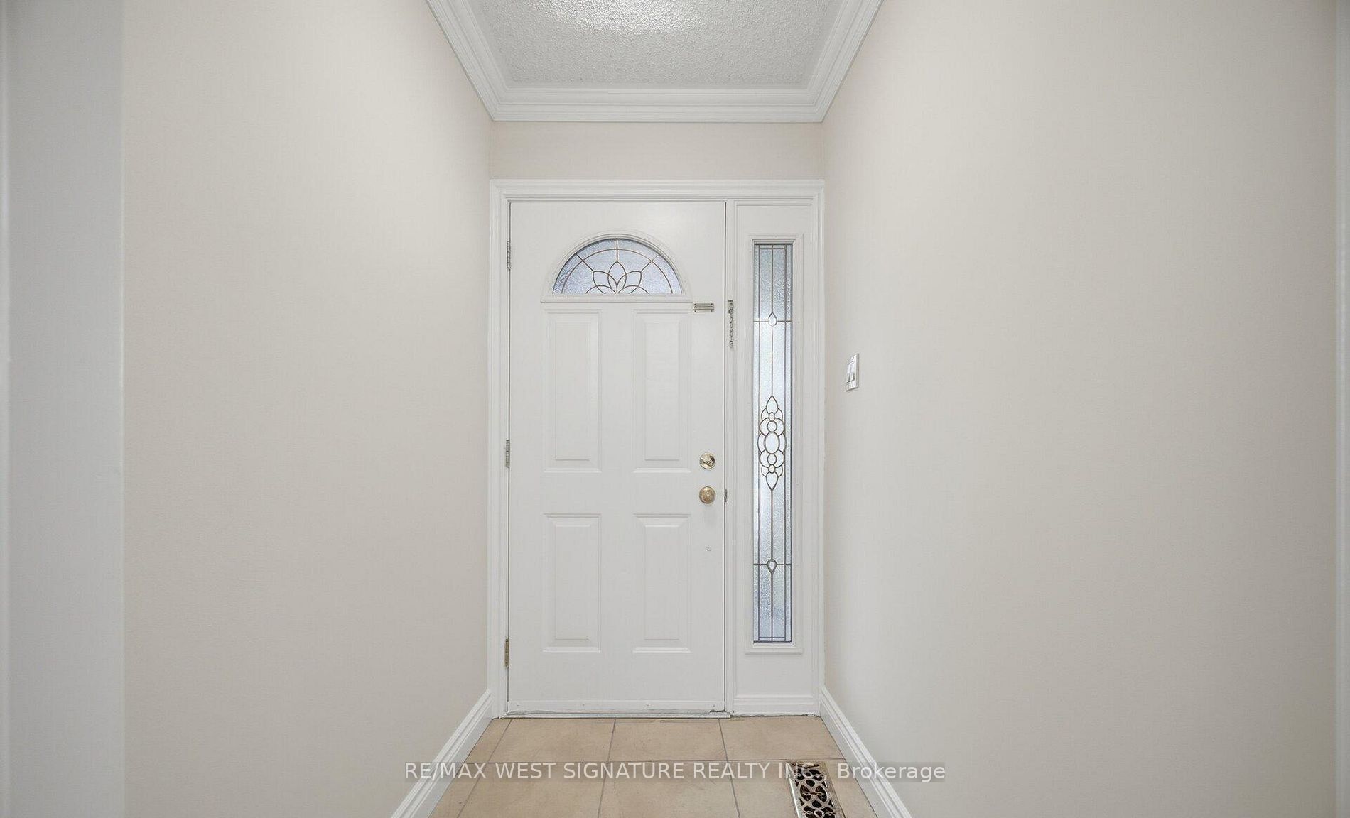 Additional image 3 of 36 Windsor Road, Toronto, ON, M9R 3G4