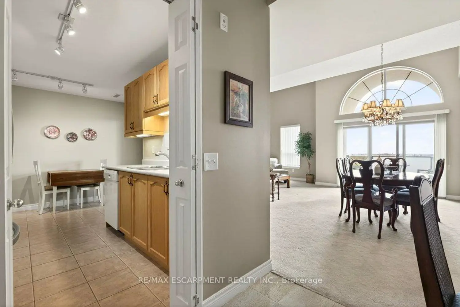 Additional image 4 of 2085 Amherst Heights Drive Ph8