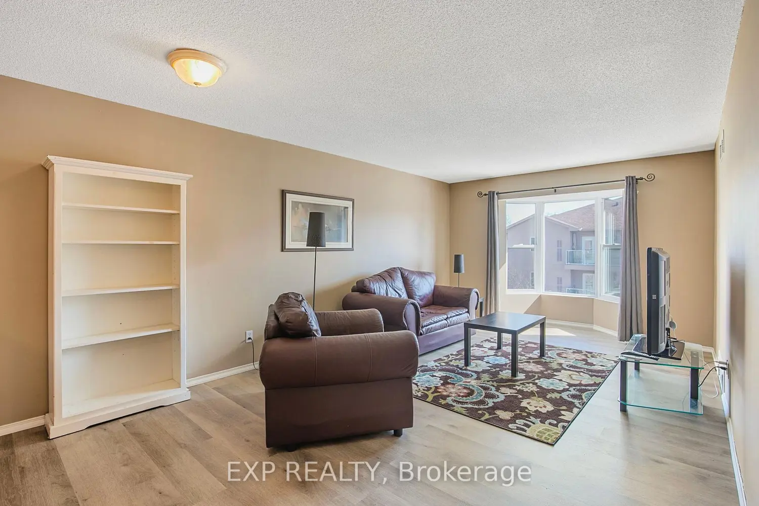 Additional image 8 of 107 Bond Street 303