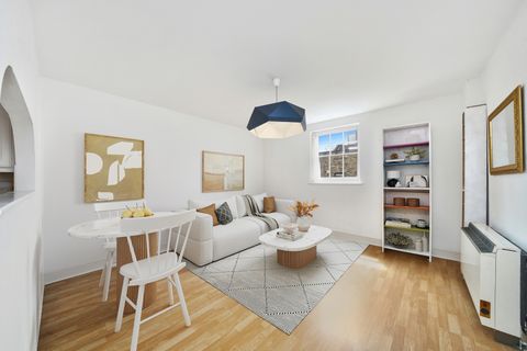 Academy Court, Kirkwall Place, London E2