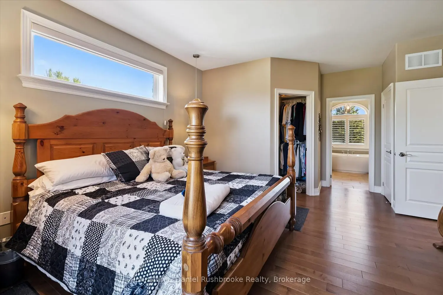 Additional image 9 of 1842 Meadowview Court