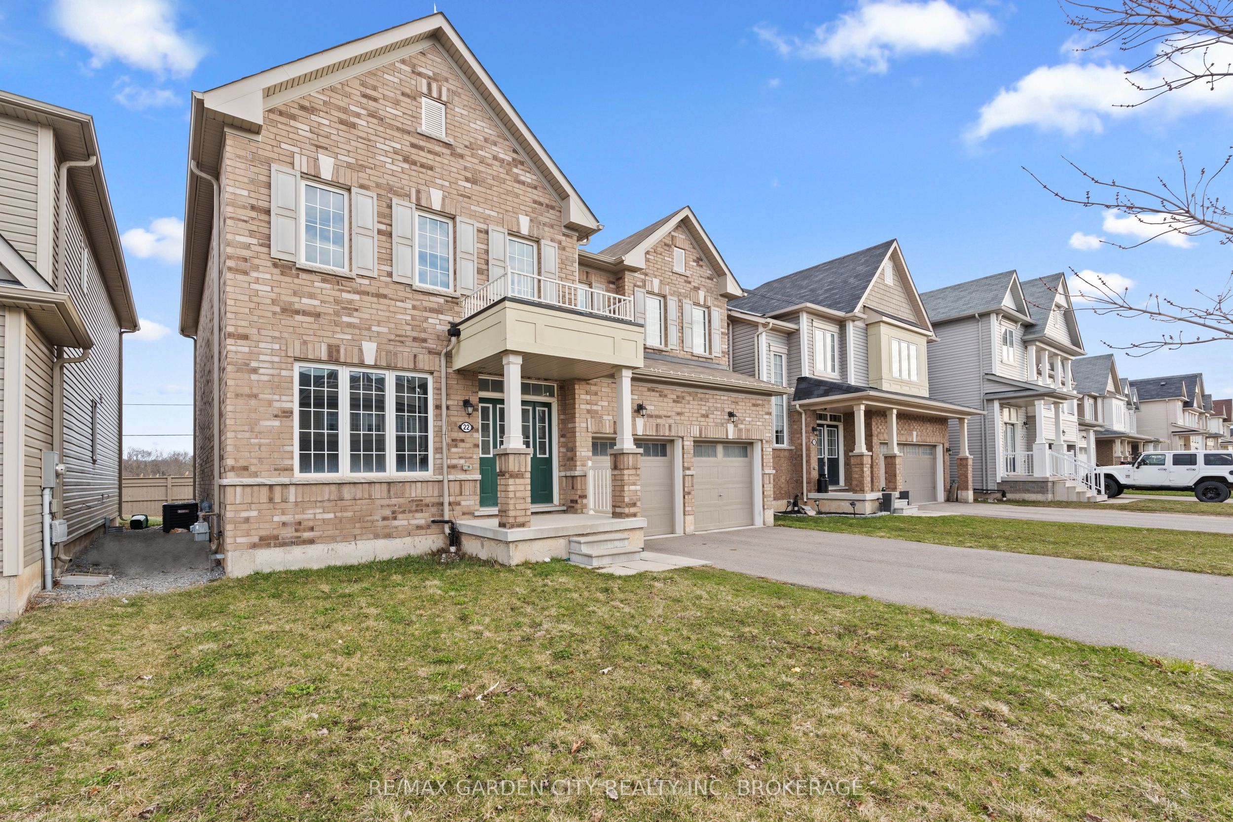 Additional image 4 of 22 Esther Crescent, Thorold, ON, L3B 0G1