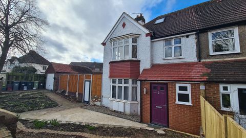 Heston Road, Hounslow TW5