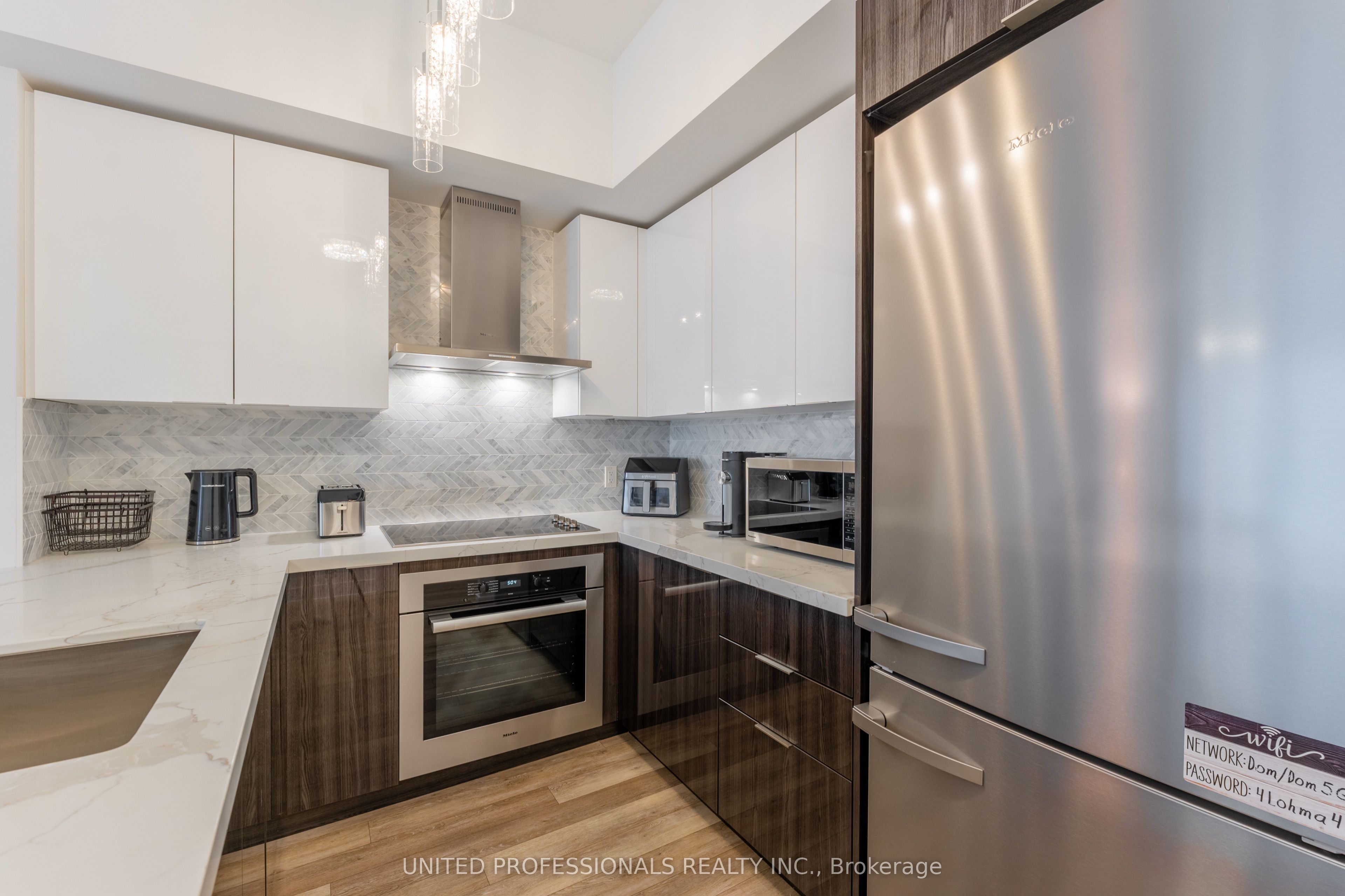 Additional image 6 of 527-30 Shore Breeze Drive, Toronto, ON, M8V 0J1