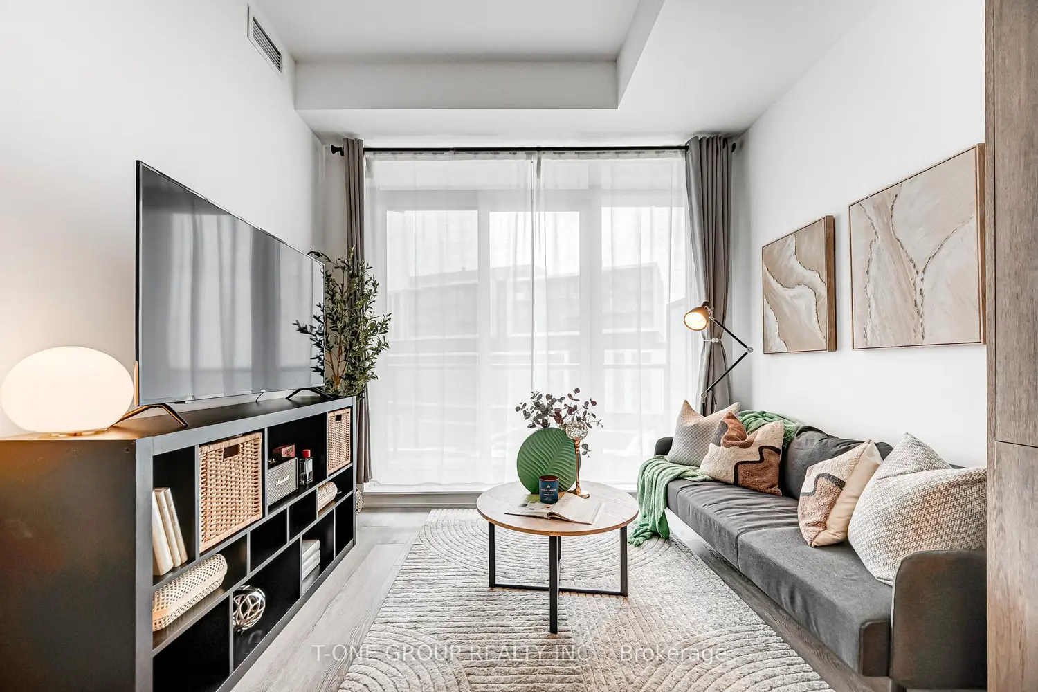 8119 Birchmount Road 1409