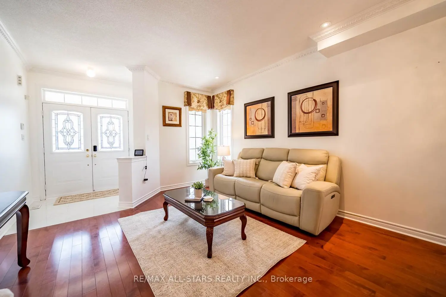 38 Sugardale Street photo 3