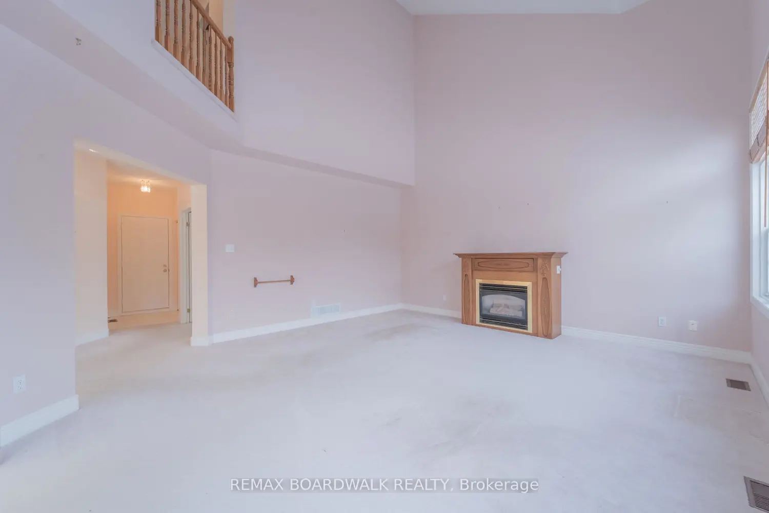 Additional image 9 of 57 Mattawa Crescent