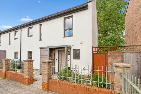Kean Crescent, Dagenham RM8