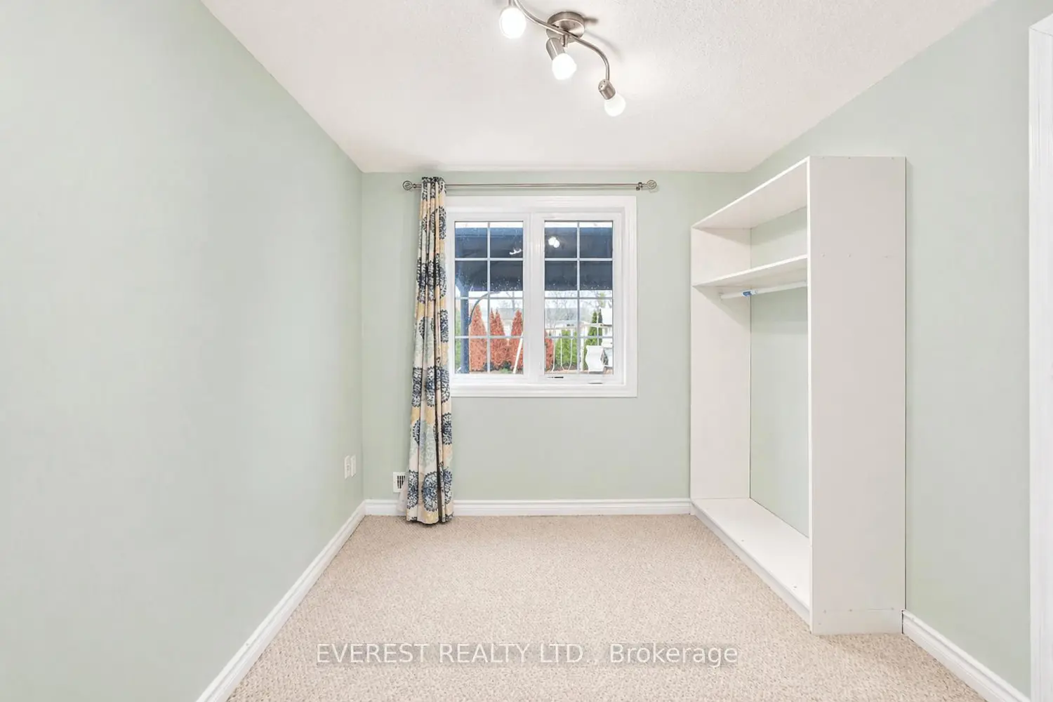 Additional image 8 of 1581 Purser Street