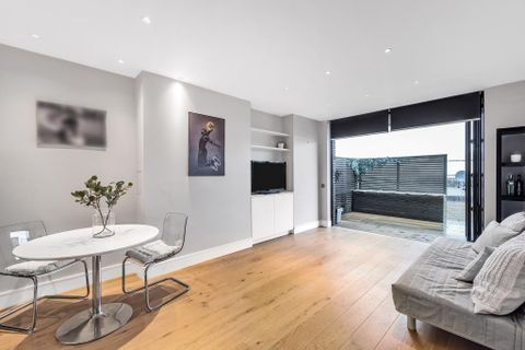 Salusbury Road, London NW6