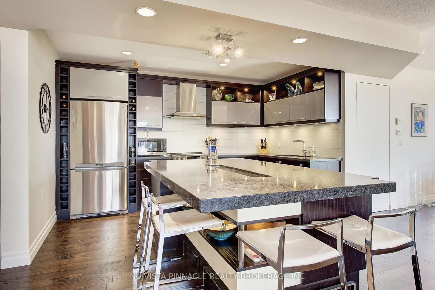 Additional image 9 of 250 Pall Mall Street 1203