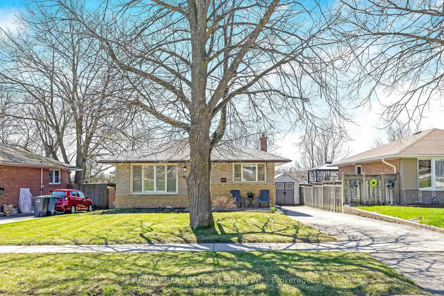 48 Knightswood Boulevard photo 3