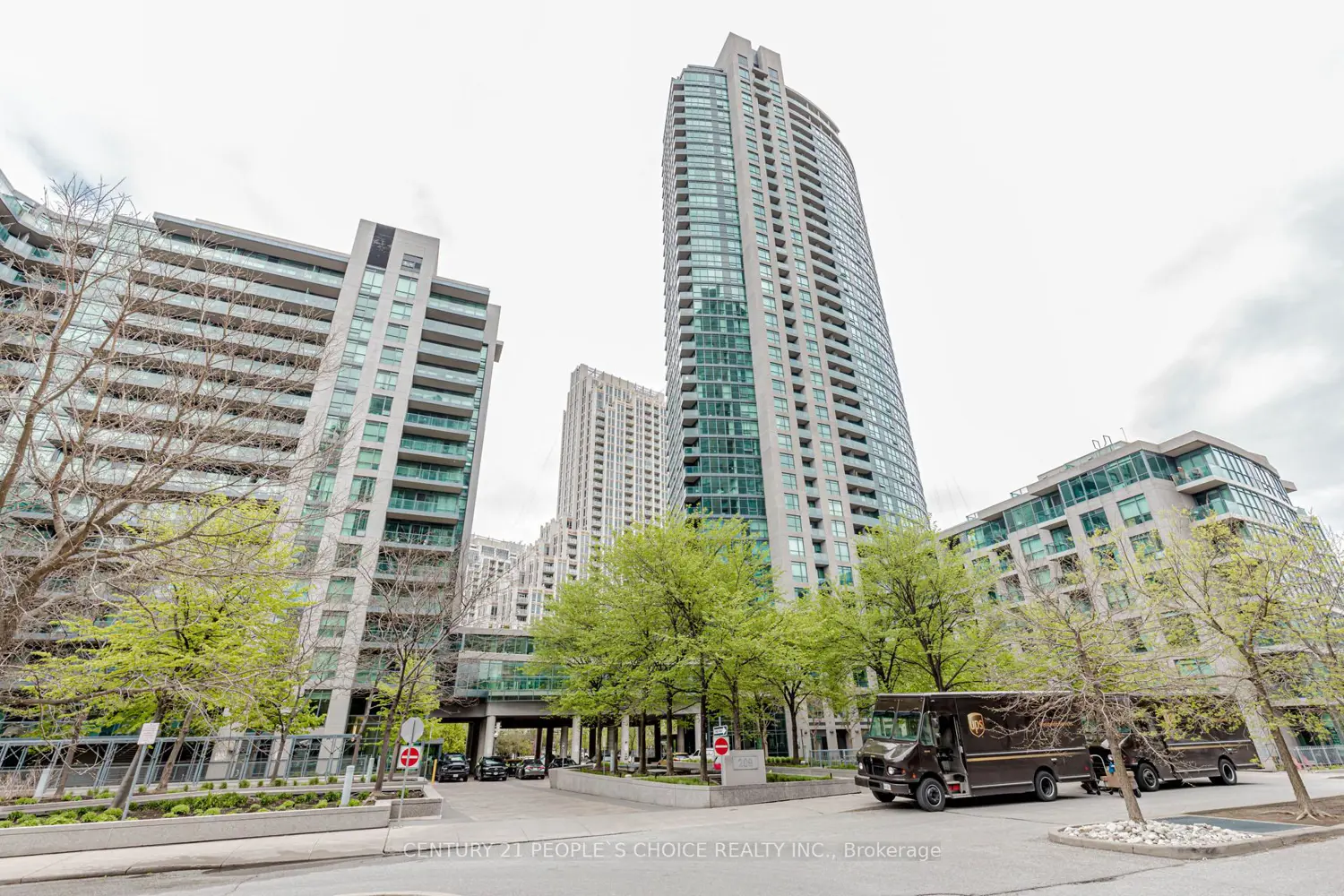 215 Fort York Boulevard 1611