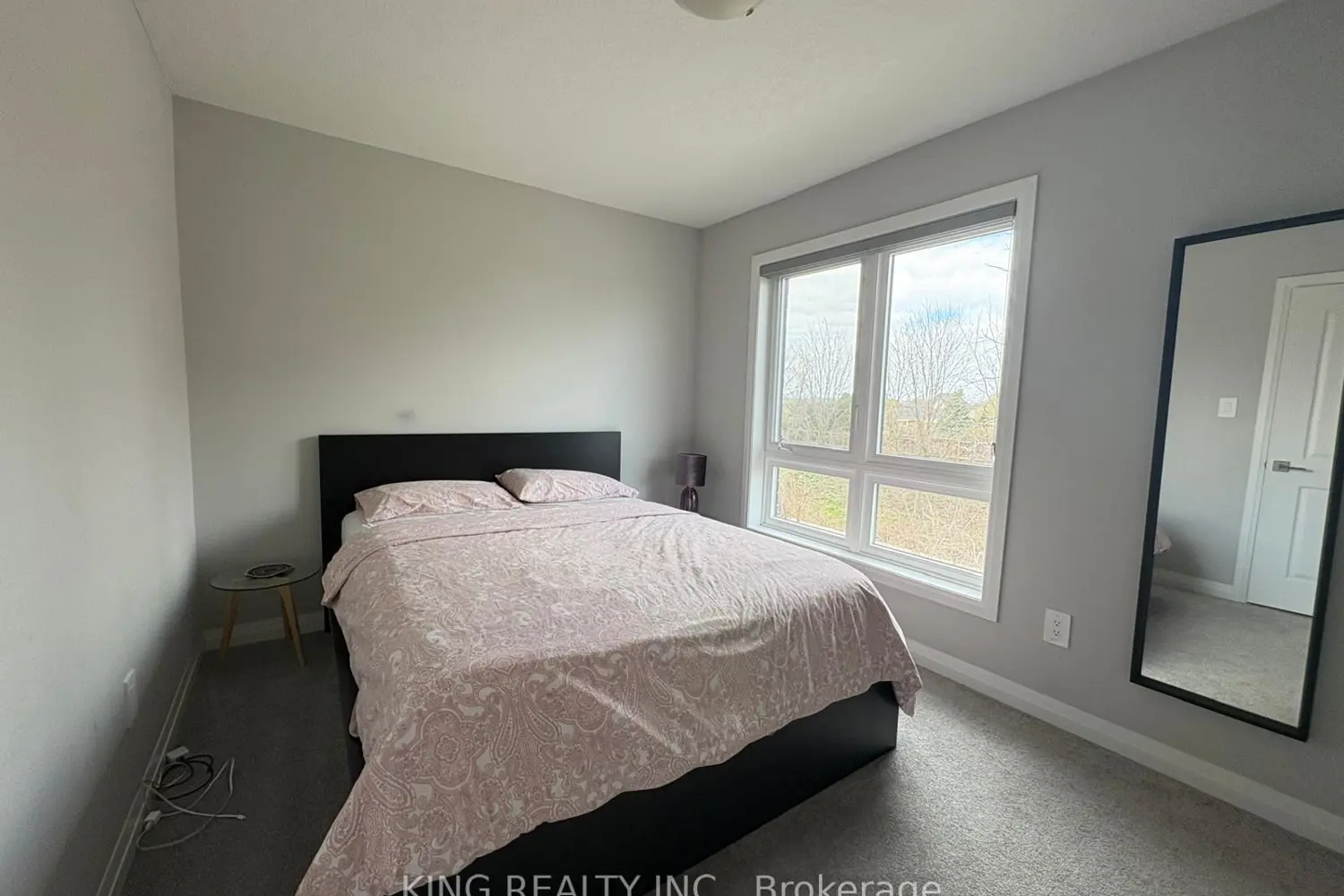 Additional image 9 of 720 Grey Street 9